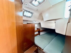 BENETEAU OCEANIS 351 - VOILIER OCCASION MARINE COURTAGE (3)