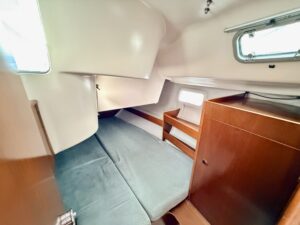BENETEAU OCEANIS 351 - VOILIER OCCASION MARINE COURTAGE (5)