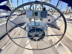 BENETEAU OCEANIS 351 - VOILIER OCCASION MARINE COURTAGE (6)