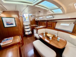 BENETEAU OCEANIS CLIPPER 393 - VOILIER OCCASION MARINE COURTAGE (11)