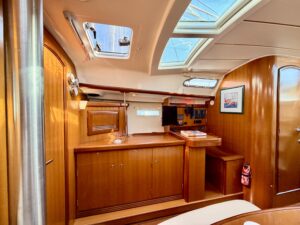 BENETEAU OCEANIS CLIPPER 393 - VOILIER OCCASION MARINE COURTAGE (15)