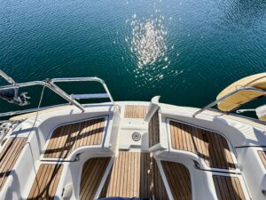 BENETEAU OCEANIS CLIPPER 393 - VOILIER OCCASION MARINE COURTAGE (16)