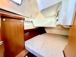 BENETEAU OCEANIS CLIPPER 393 - VOILIER OCCASION MARINE COURTAGE (2)