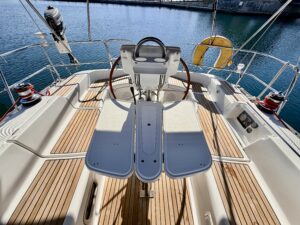 BENETEAU OCEANIS CLIPPER 393 - VOILIER OCCASION MARINE COURTAGE (20)