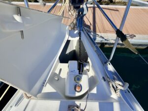 BENETEAU OCEANIS CLIPPER 393 - VOILIER OCCASION MARINE COURTAGE (23)
