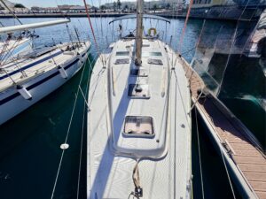 BENETEAU OCEANIS CLIPPER 393 - VOILIER OCCASION MARINE COURTAGE (24)