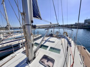 BENETEAU OCEANIS CLIPPER 393 - VOILIER OCCASION MARINE COURTAGE (25)