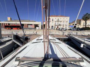 BENETEAU OCEANIS CLIPPER 393 - VOILIER OCCASION MARINE COURTAGE (27)