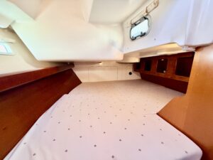 BENETEAU OCEANIS CLIPPER 393 - VOILIER OCCASION MARINE COURTAGE (3)