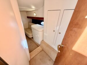 CRANCHI SMERALDO 37 - BATEAU MOTEUR OCCASION - MARINE COURTAGE (12)