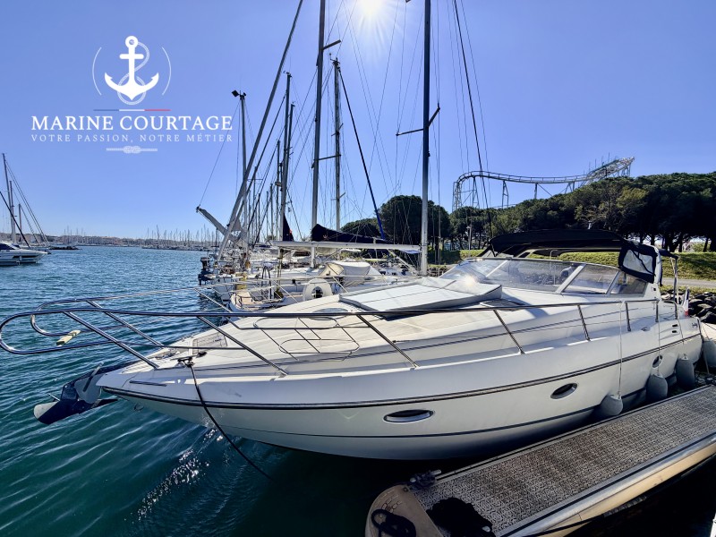 Cranchi Smeraldo 37 Marine Courtage - bateau d'occasion – Herault. Spécialiste du bateau d'occasion