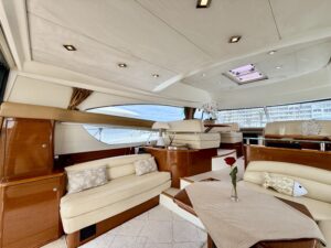 JEANNEAU PRESTIGE 50 FLY - BATEAU MOTEUR OCCASION MARINE COURTAGE (2)
