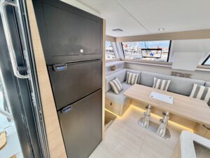 AVENTURA A 37 CRUISE - CATAMARAN OCCASION MARINE COURTAGE (15)