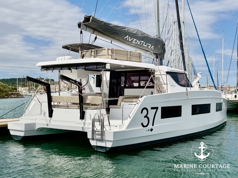 Aventura 37 Marine Courtage - bateau d'occasion – Herault. Spécialiste du bateau d'occasion