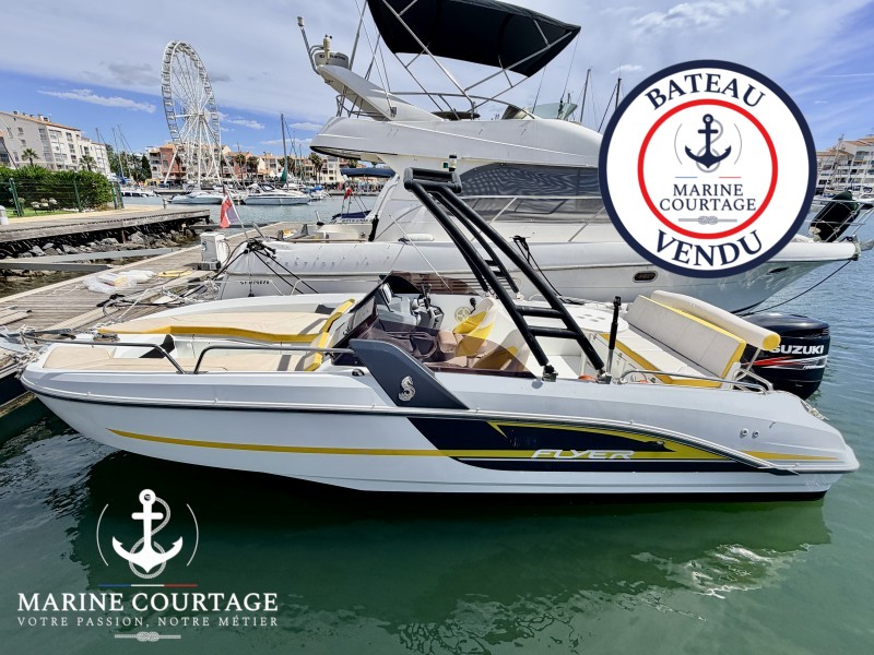 Beneteau Flyer 6 Sport Deck Marine Courtage - bateau d'occasion – Herault. Spécialiste du bateau d'occasion