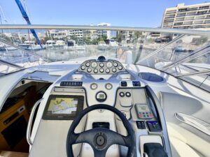 CRANCHI ZAFFIRO 32 - BATEAU MOTEUR OCCASION MARINE COURTAGE (38)