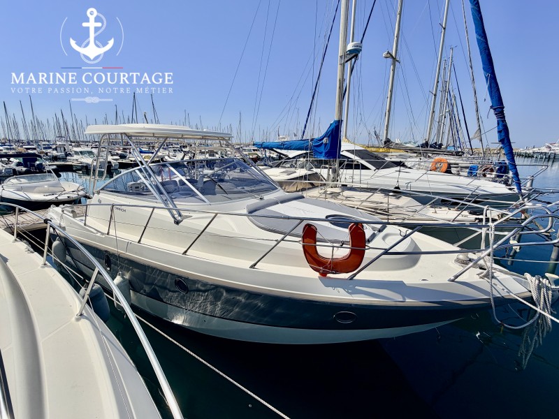 Cranchi Zaffiro 32 Marine Courtage - bateau d'occasion – Herault. Spécialiste du bateau d'occasion
