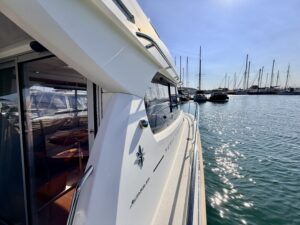 JEANNEAU MERRY FISHER 8 - BATEAU MOTEUR OCCASION MARINE COURTAGE (21)