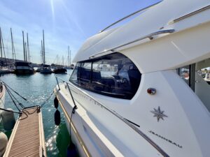 JEANNEAU MERRY FISHER 8 - BATEAU MOTEUR OCCASION MARINE COURTAGE (7)