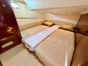 JEANNEAU PRESTIGE - BATEAU MOTEUR OCCASION MARINE COURTAGE (16)