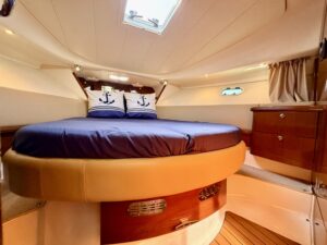 JEANNEAU PRESTIGE - BATEAU MOTEUR OCCASION MARINE COURTAGE (17)