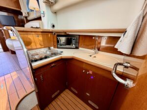 JEANNEAU PRESTIGE - BATEAU MOTEUR OCCASION MARINE COURTAGE (19)