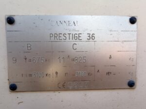 JEANNEAU PRESTIGE - BATEAU MOTEUR OCCASION MARINE COURTAGE (4)