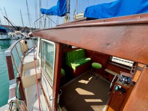 SILTALA NAUTICAT 33 - VOILIER OCCASION MARINE COURTAGE (33)