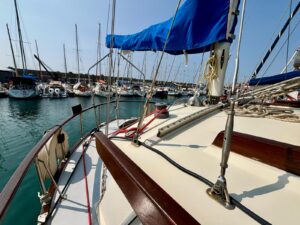 SILTALA NAUTICAT 33 - VOILIER OCCASION MARINE COURTAGE (36)