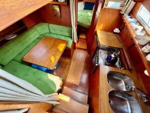 SILTALA NAUTICAT 33 - VOILIER OCCASION MARINE COURTAGE (7)