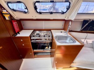 DEHLER 29 - VOILIER OCCASION MARINE COURTAGE (2)