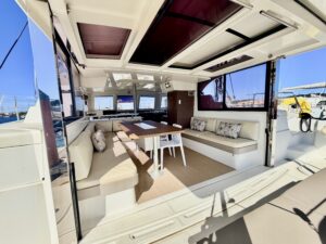 BALI CATSPACE - CATAMARAN OCCASION MARINE COURTAGE (37)