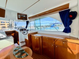 BENETEAU ANTARES 9.80 - BATEAU MOTEUR OCCASION MARINE COURTAGE (14)