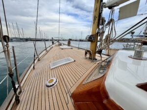 CONSTRUCTION MARC CHAMAY - VOILIER OCCASION MARINE COURTAGE (12)