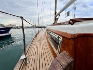 CONSTRUCTION MARC CHAMAY - VOILIER OCCASION MARINE COURTAGE (15)