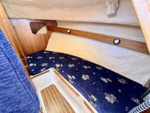 QUICKSILVER 60 WEEKEND - BATEAU MOTEUR OCCASION MARINE COURTAGE (3)