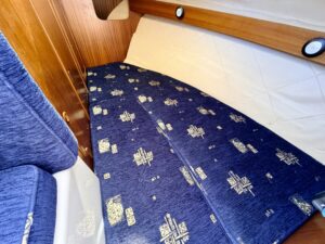 QUICKSILVER 60 WEEKEND - BATEAU MOTEUR OCCASION MARINE COURTAGE (4)