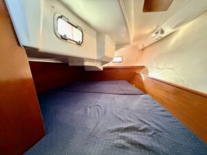 BENETEAU OCEANIS CLIPPER 323 - VOILIER OCCASION MARINE COURTAGE (24)