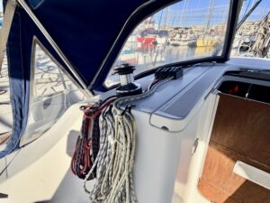 BENETEAU OCEANIS CLIPPER 323 - VOILIER OCCASION MARINE COURTAGE (8)