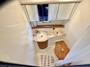 GOBBI 345 SC - BATEAU MOTEUR OCCASION MARINE COURTAGE (8)